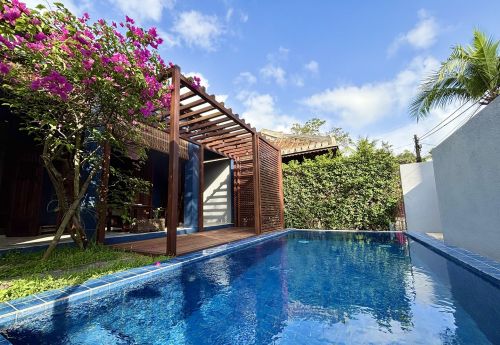 Pool House