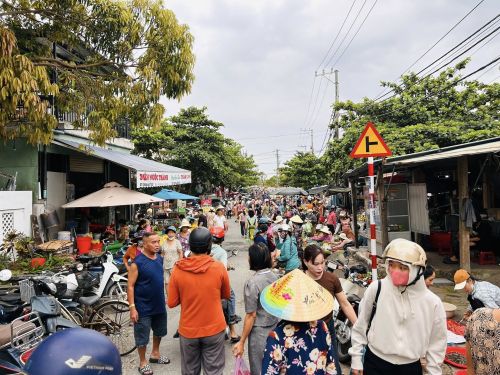 Cộng đồng địa phương một hệ sinh thái bền vững.